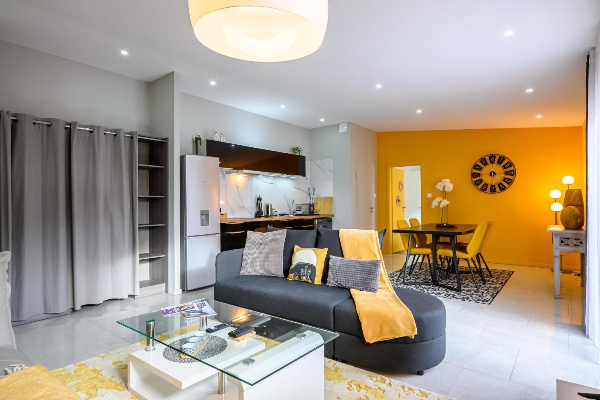 Le Charles Apartman Montbéliard Kültér fotó