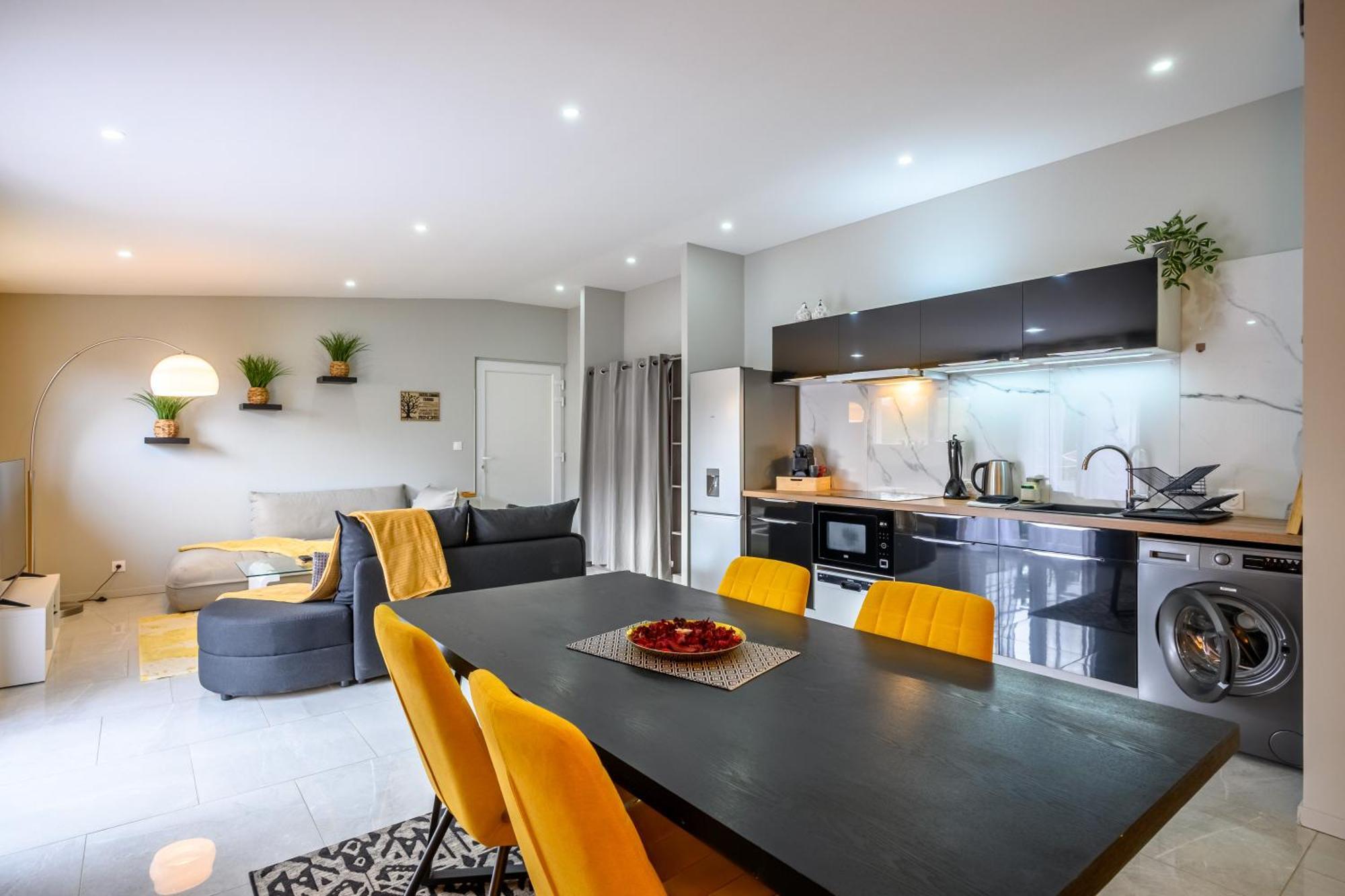Le Charles Apartman Montbéliard Kültér fotó