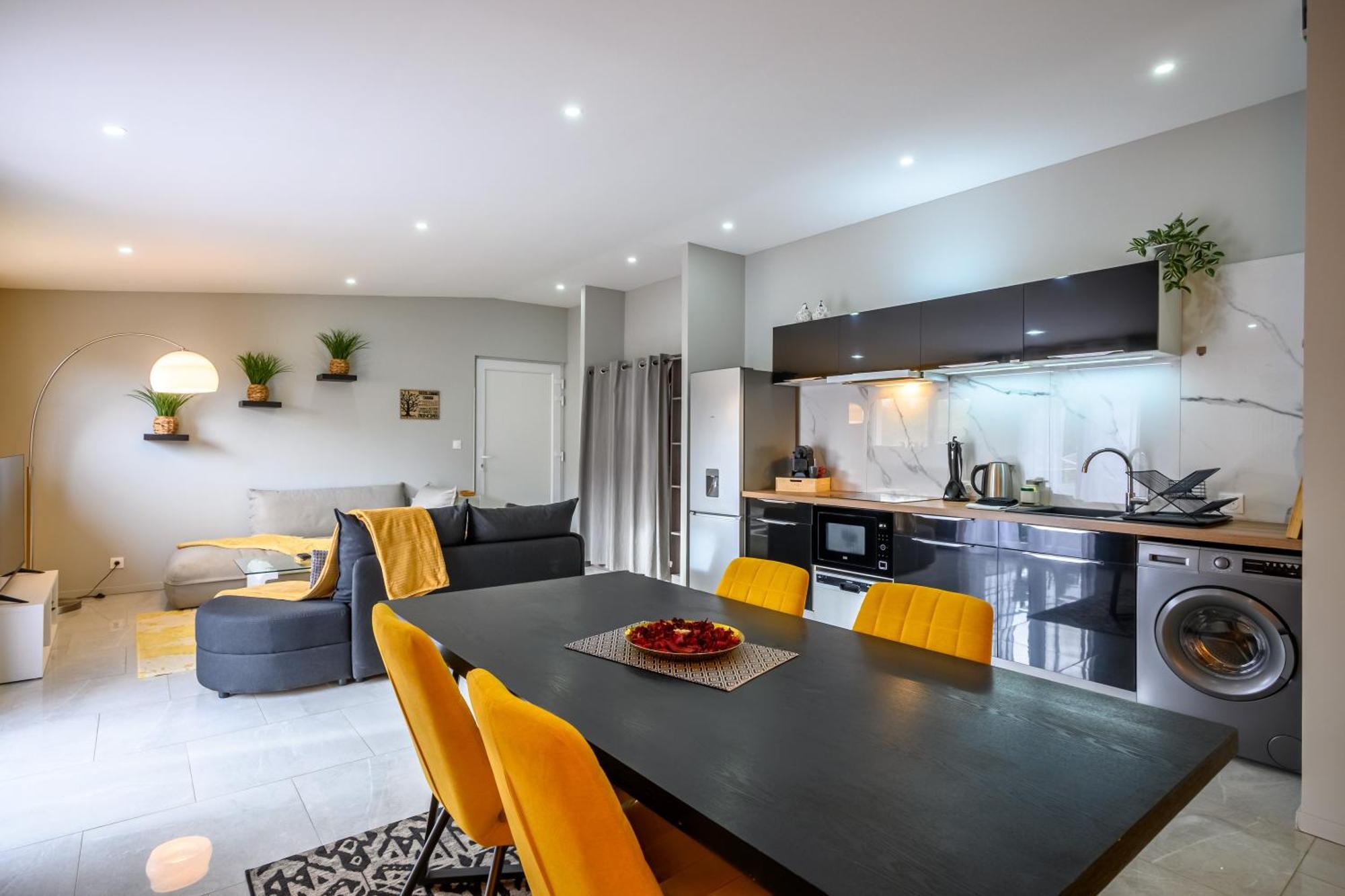 Le Charles Apartman Montbéliard Kültér fotó